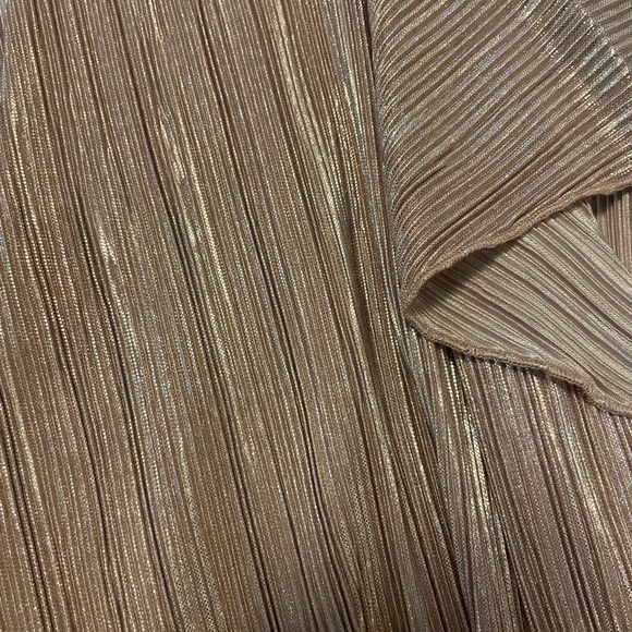 Gold Metallic Top Bodysuit - Picture 6 of 7